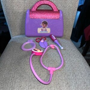 DISNEY DOC McSTUFFINS DOCTOR DR BAG VET MEDICAL HOSPITAL TOY TOOLS TOOL SET LOT